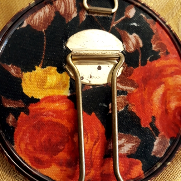 Vintage Japan Floral Fabric Covered Double Compact Travel Mirror - Picture 8 of 8
